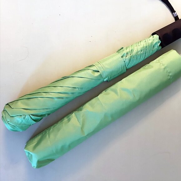 Accessories - Lime Green Collapsible Umbrella NWOT